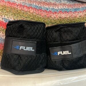 Fuel 5lb adjustable ankle weight